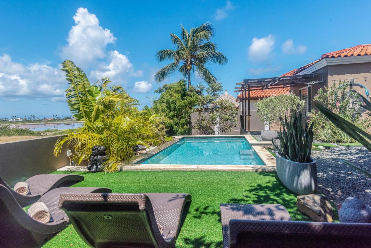 Lama Y Solo Unique Private Room Walking Distance To The Beach Palm Beach Exteriér fotografie